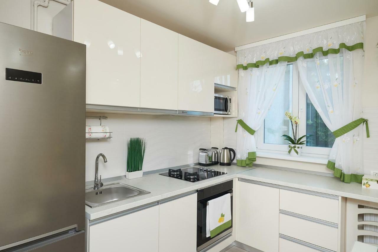 Exotic Rami'S Apartments 티미쇼아라 외부 사진